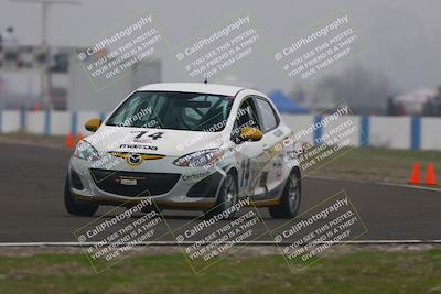 media/Jan-18-2026-CalClub SCCA (Sun) [[8bc6468723]]/Group 3 Race/Turn 1/